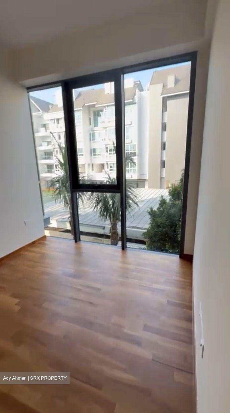 The Shorefront (D17), Apartment #621589041